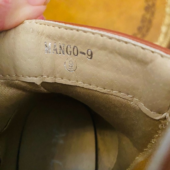 M&L Mango Rugged Biker Block Heel Zippered Lug Sole Ankle Bootie Boots Size 9 - Picture 7 of 11